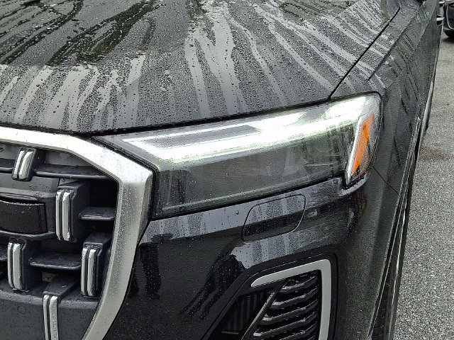 Certified 2026 Audi Q7 3.0T Premium Plus AWD/4WD image 9