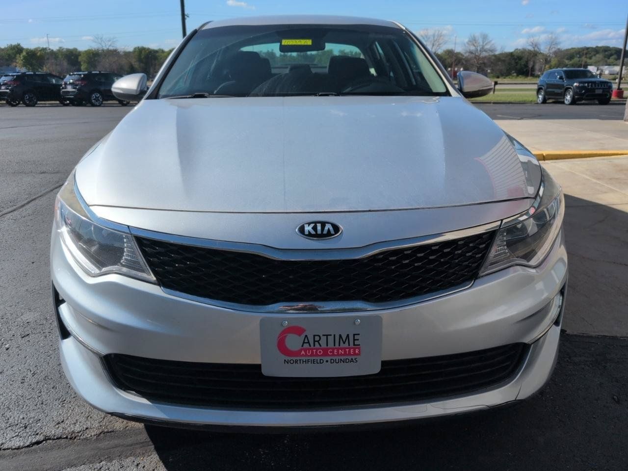 Used 2017 Kia Optima LX FWD image 3