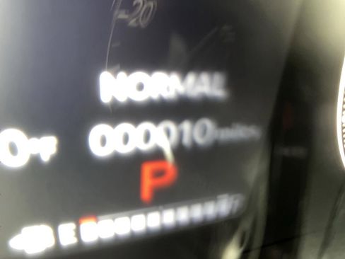 New 2026 Honda HR-V Sport image 6