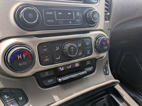 Used 2019 GMC Yukon XL Denali w/ Denali Ultimate Package AWD/4WD image 12