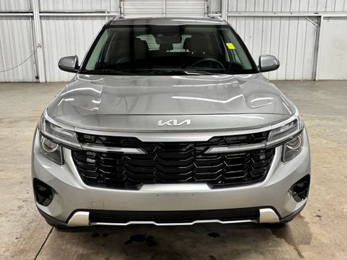 Used 2026 Kia Seltos EX w/ EX Sunroof Package FWD image 2