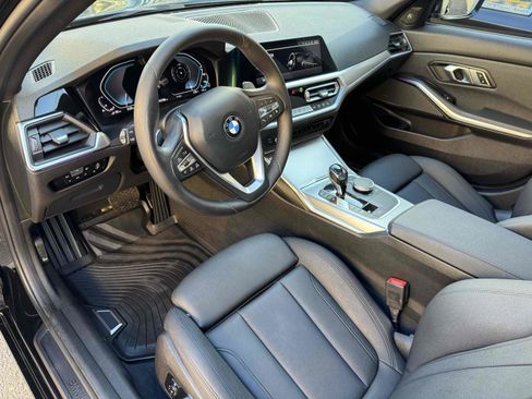 Used 2021 BMW 330e image 3