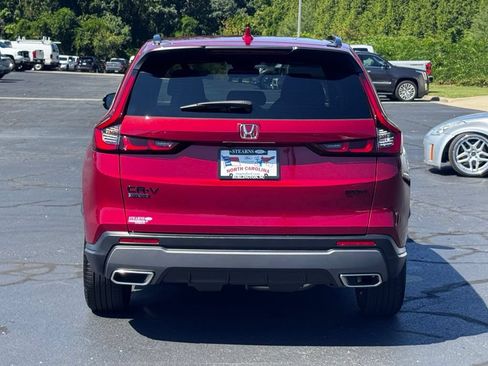 Used 2026 Honda CR-V Sport image 17