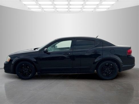 Used 2013 Dodge Avenger SXT image 5