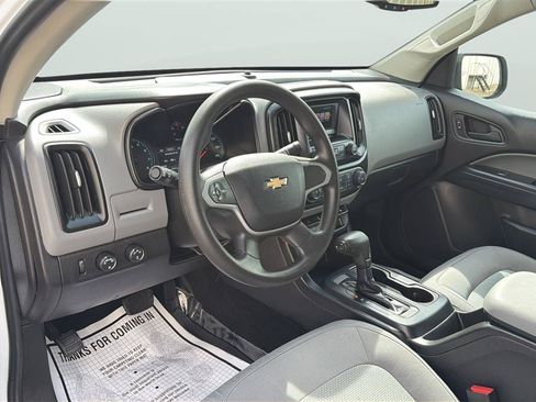 Used 2016 Chevrolet Colorado W/T w/ WT Convenience Package AWD/4WD image 17