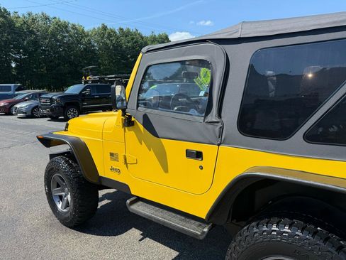 Used 2000 Jeep Wrangler SE AWD/4WD image 10