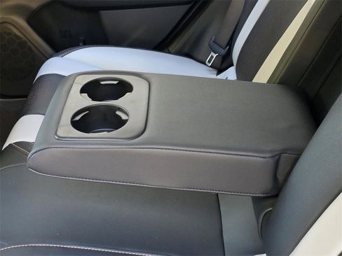 Used 2023 Subaru Crosstrek 2.5i Limited w/ Moonroof Package image 12