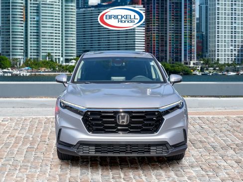 Used 2025 Honda CR-V EX image 2