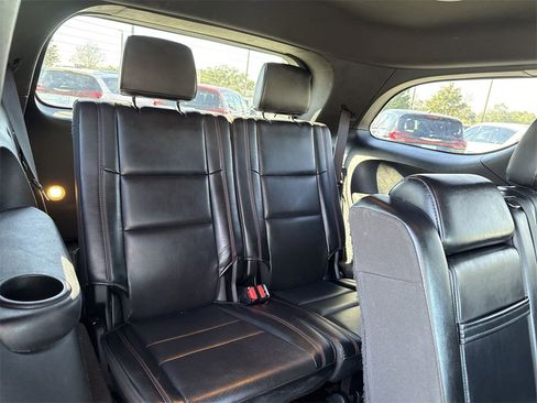 Used 2023 Dodge Durango GT image 28