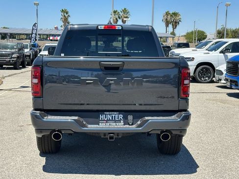New 2026 RAM 1500 Express AWD/4WD image 6