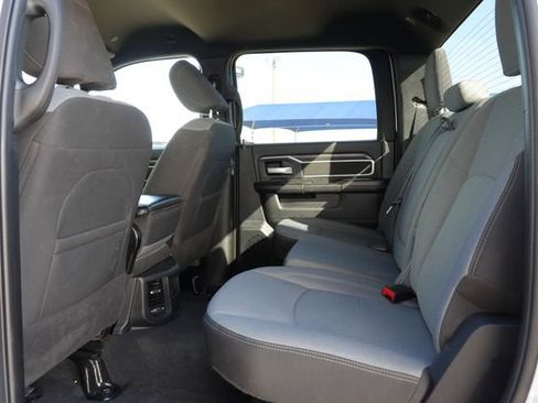 Used 2024 RAM 2500 Big Horn w/ Off Road Package AWD/4WD image 21