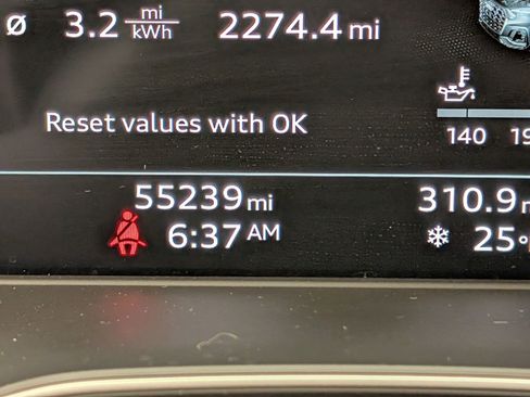 Used 2022 Audi Q5 e Premium image 23