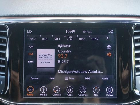 Used 2019 Jeep Grand Cherokee Limited AWD/4WD image 14