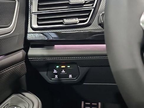 New 2026 Volkswagen Atlas Cross Sport SEL R-Line AWD/4WD image 37