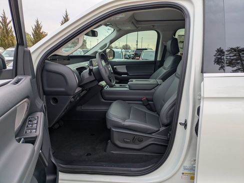 New 2026 Ford Expedition Max Active image 12