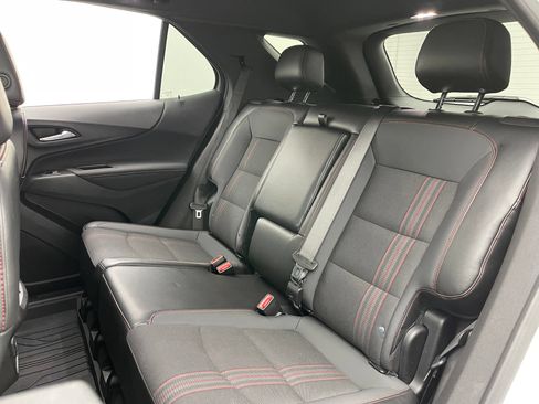 Used 2023 Chevrolet Equinox RS w/ LPO, Floor Liner Package FWD image 37