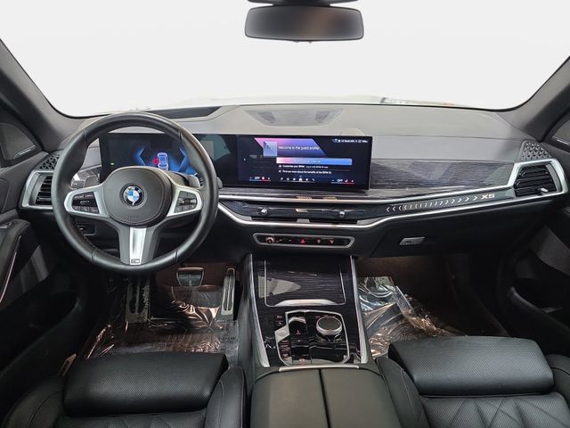 Certified 2024 BMW X5 xDrive40i w/ M Sport Package AWD/4WD image 9