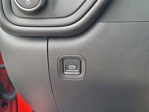 New 2025 Chevrolet Silverado 1500 Custom image 23