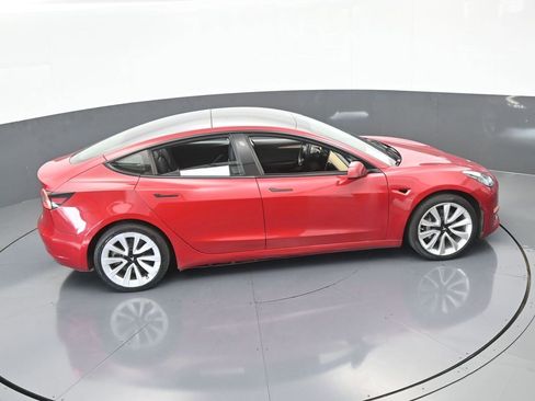 Used 2022 Tesla Model 3 Standard Range image 49