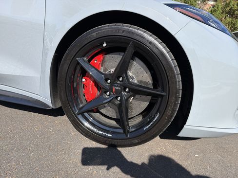 Used 2025 Chevrolet Corvette E-Ray w/ ZER Performance Package image 13