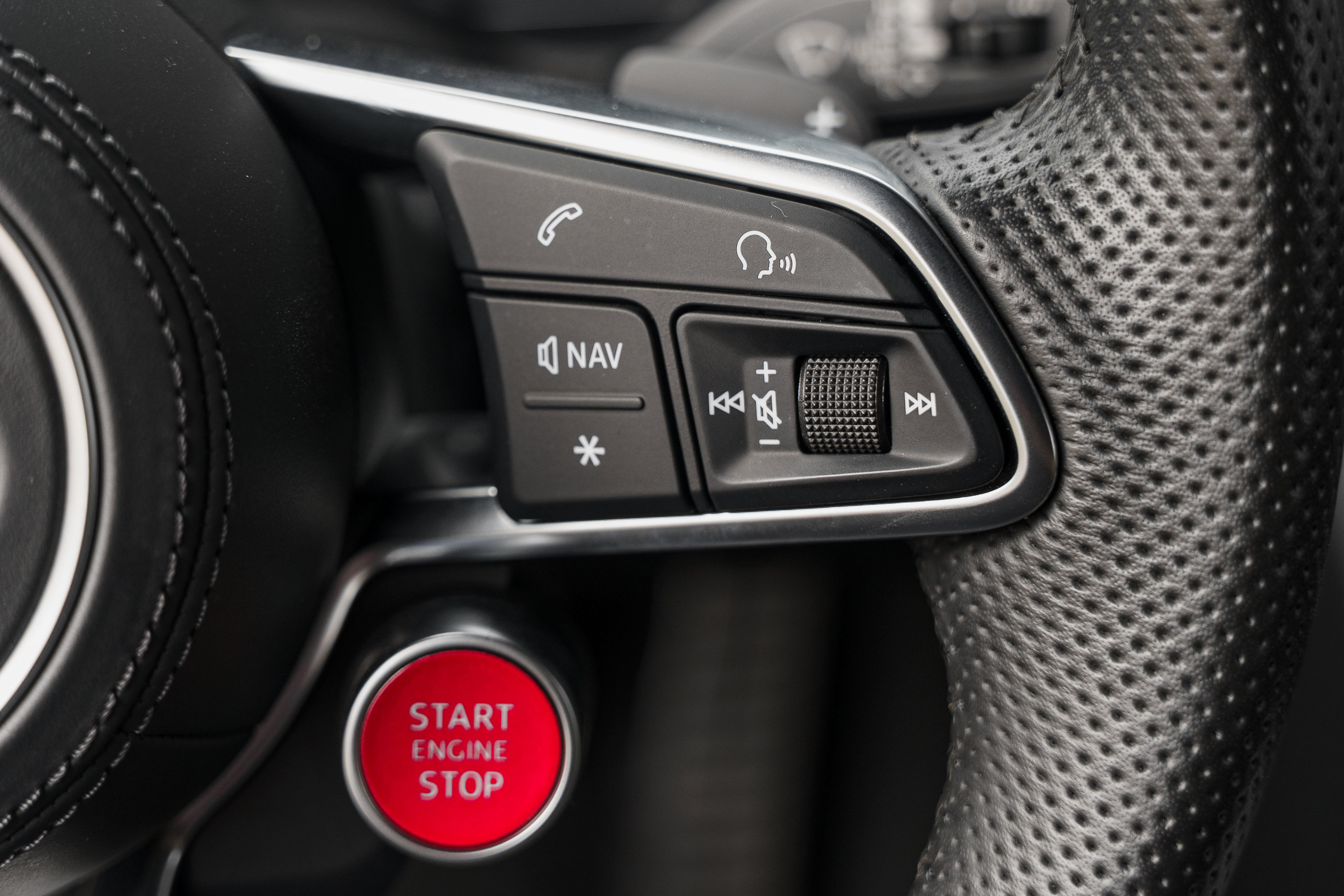 Used 2023 Audi R8 V10 performance w/ Carbon Exterior Package RWD image 15