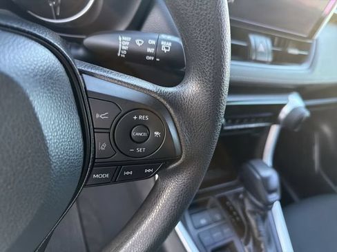 Certified 2023 Toyota RAV4 LE FWD image 17