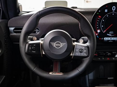 New 2026 MINI Cooper S image 32