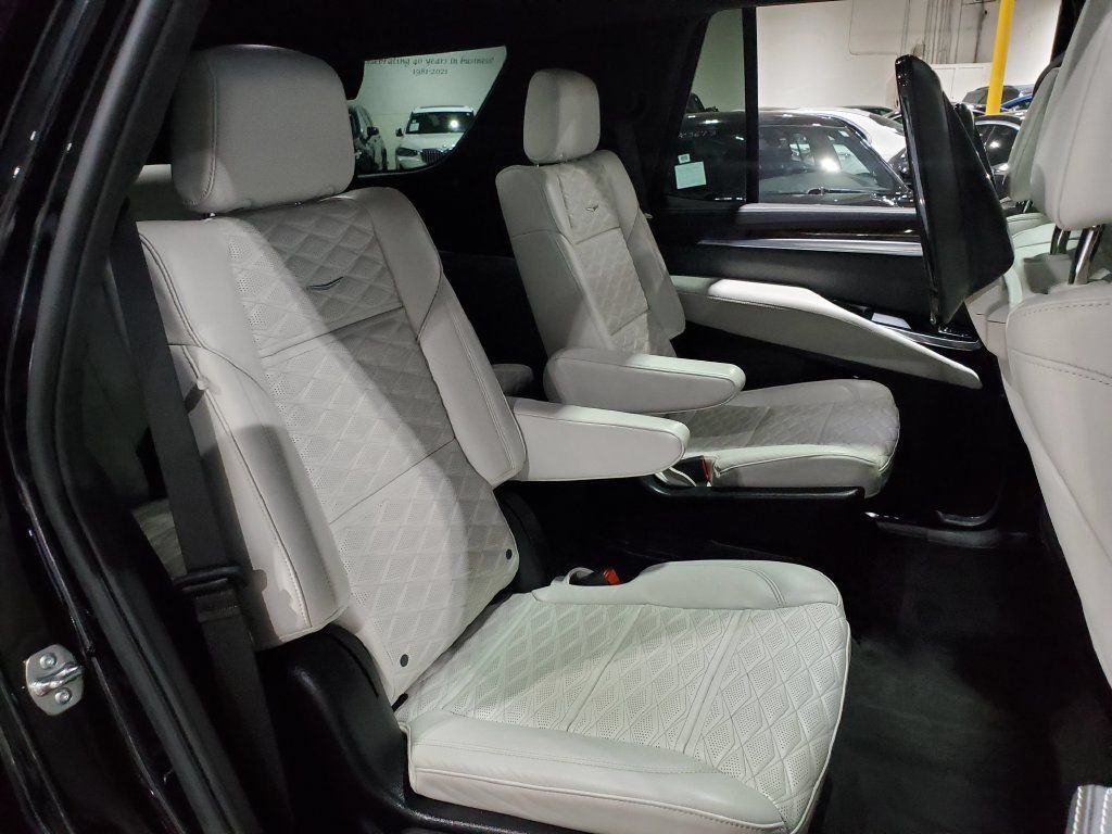Used 2025 Cadillac Escalade Sport Platinum w/ LPO, Floor Liner Package AWD/4WD image 20