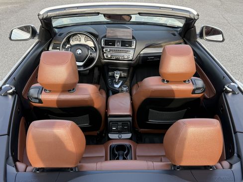 Used 2017 BMW 230i xDrive Convertible image 17