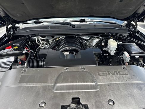 Used 2016 GMC Yukon XL Denali w/ Open Road Package AWD/4WD image 22