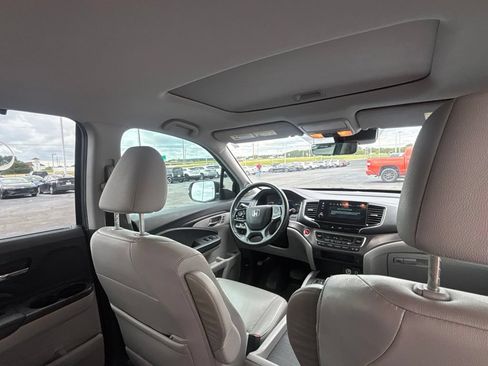 Used 2022 Honda Pilot Special Edition image 31