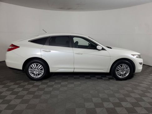 Used 2012 Honda Crosstour EX-L image 3