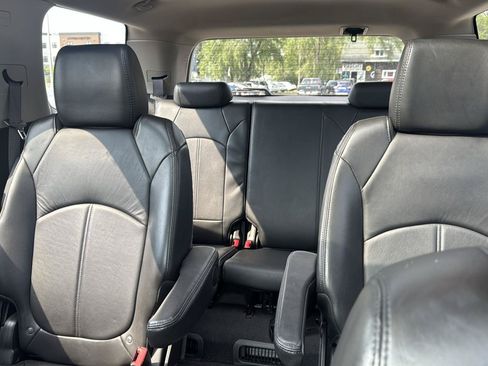 Used 2012 GMC Acadia SLT AWD/4WD image 12