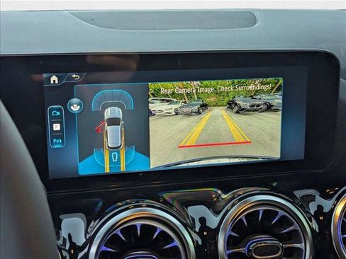 New 2026 Mercedes-Benz GLA 250 image 12