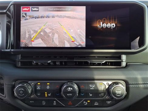 New 2026 Jeep Gladiator Mojave image 22