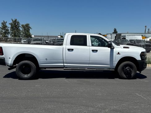 New 2026 RAM 3500 Tradesman AWD/4WD image 2