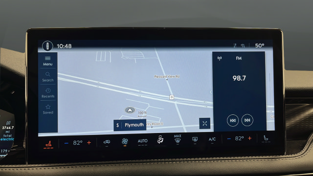 Used 2025 Lincoln Corsair Grand Touring AWD/4WD image 15