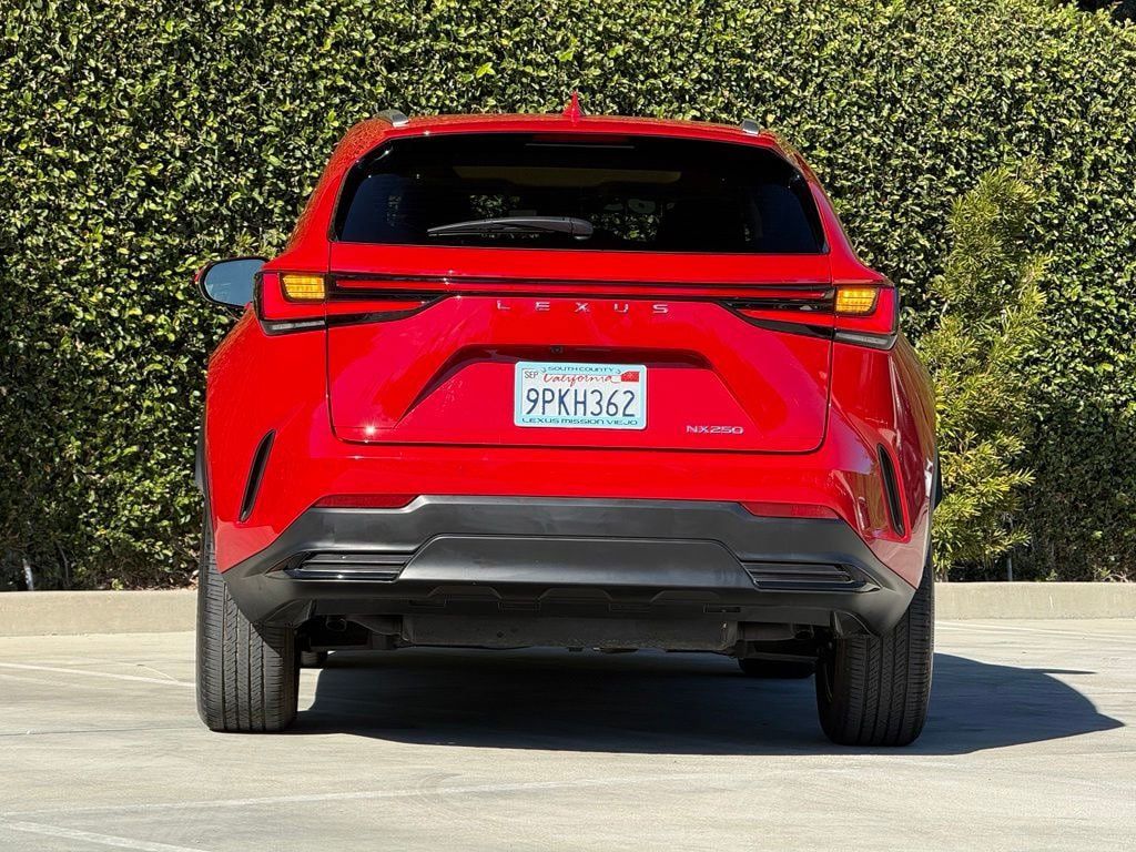 Certified 2025 Lexus NX 250 FWD image 11