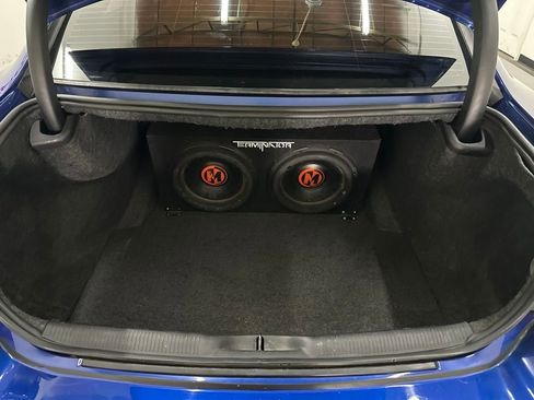 Used 2020 Dodge Charger R/T w/ Plus Group RWD image 13