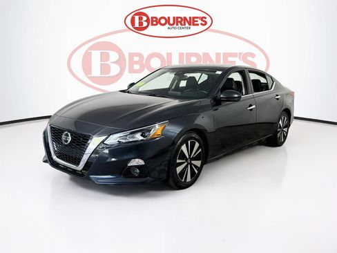 Used 2019 Nissan Altima 2.5 SL FWD image 6
