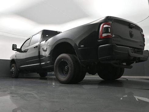 Used 2024 RAM 3500 Big Horn w/ Night Edition AWD/4WD image 25