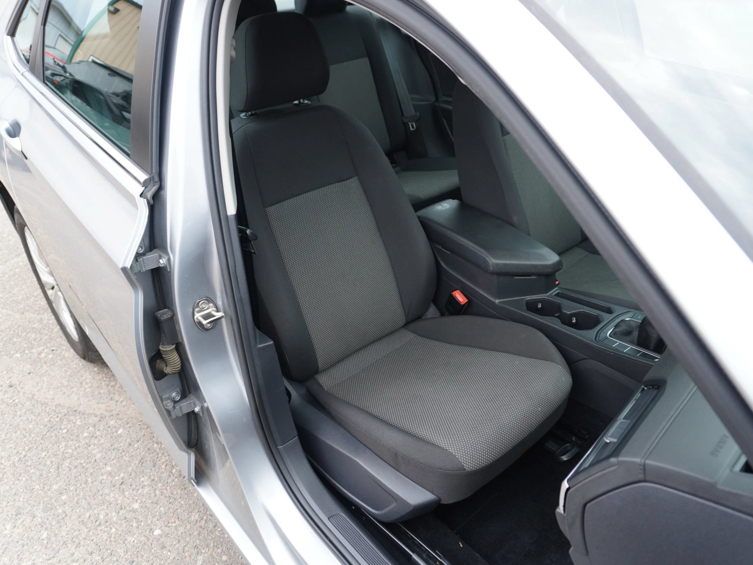 Used 2020 Volkswagen Jetta S w/ Driver Assistance Package FWD image 25