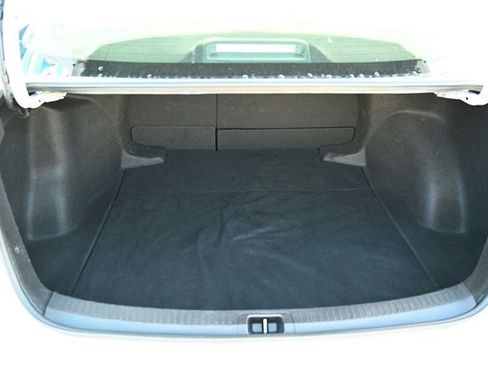 Used 2023 Toyota Corolla LE image 44