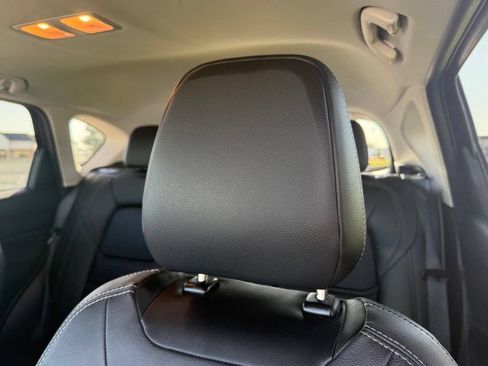 Used 2025 MAZDA CX-5 AWD 2.5 S w/ Preferred Package image 29