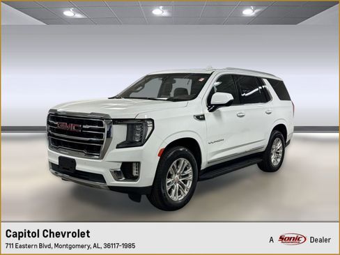 Used 2021 GMC Yukon SLT image 1