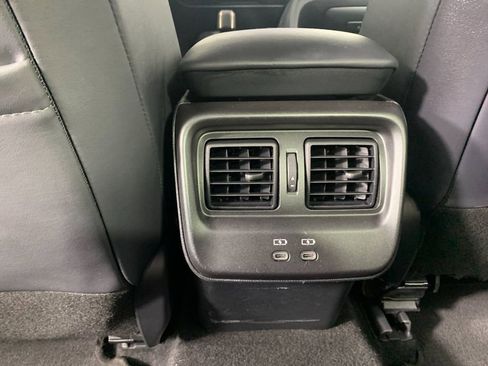 Used 2023 Toyota Crown XLE image 34