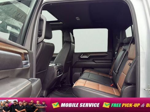 Used 2024 Chevrolet Silverado 3500 High Country w/ High Country Premium Package AWD/4WD image 21