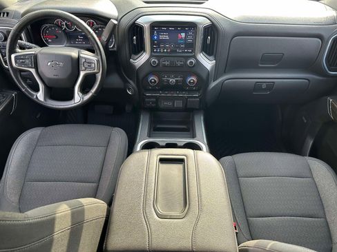 Certified 2021 Chevrolet Silverado 1500 LT Trail Boss w/ Convenience Package II image 15