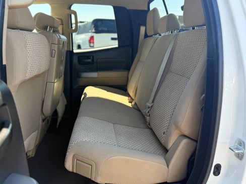 Used 2013 Toyota Tundra 4x4 Double Cab w/ Tow Pkg image 21