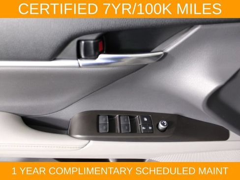 Used 2022 Toyota Camry XLE FWD image 17